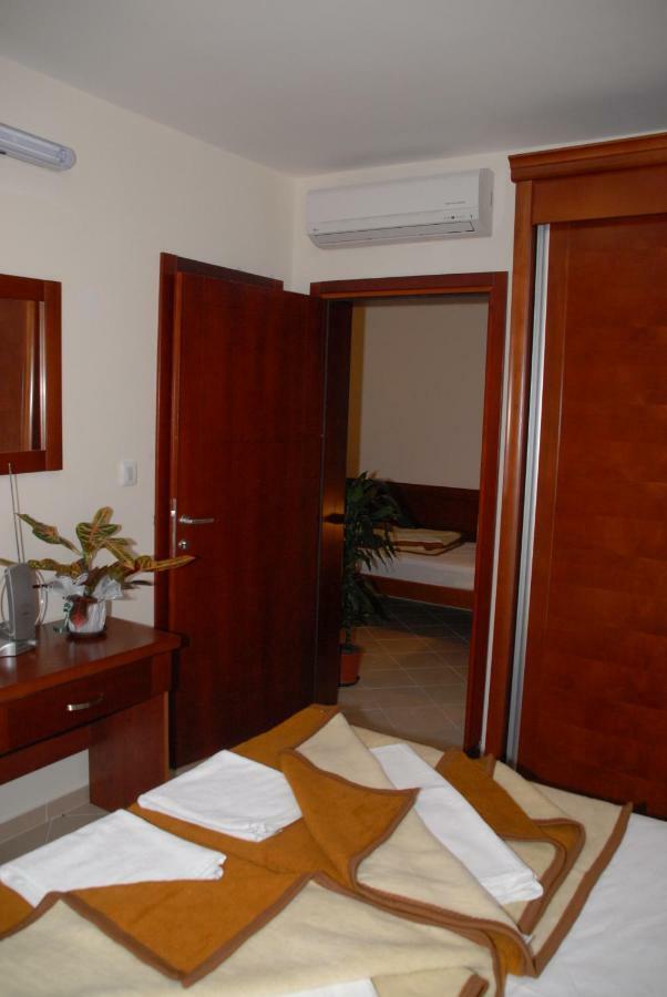 Apartments Krapina Budva Exterior photo